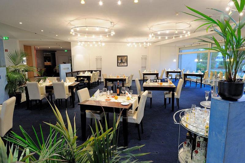Euro Park Hotel Hennef Hennef  Restaurant photo